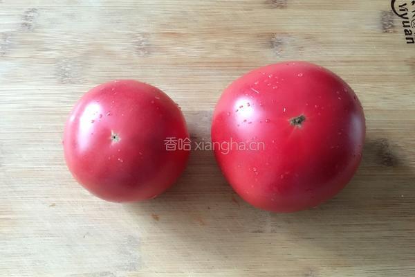 糖拌西红柿的做法图解1