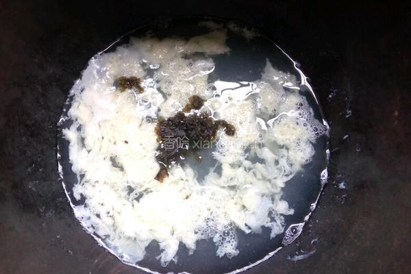 紫菜鸡蛋汤的做法图解3