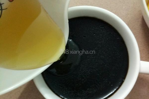 蜂蜜汁龟苓膏的做法图解8