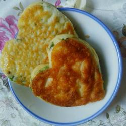 韭菜鸡蛋爱心饼的做法[图]