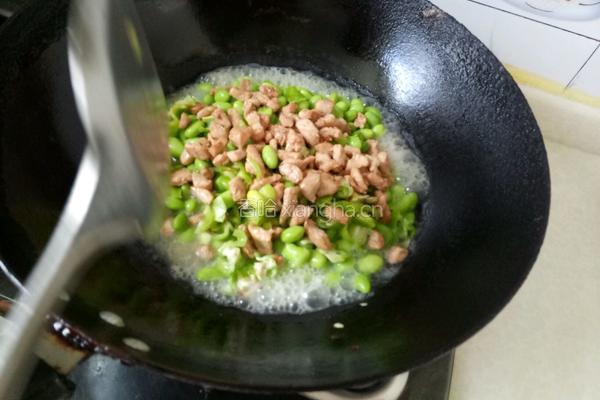 毛豆炒肉的做法图解10
