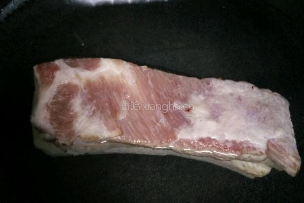 家常回锅肉的做法图解1