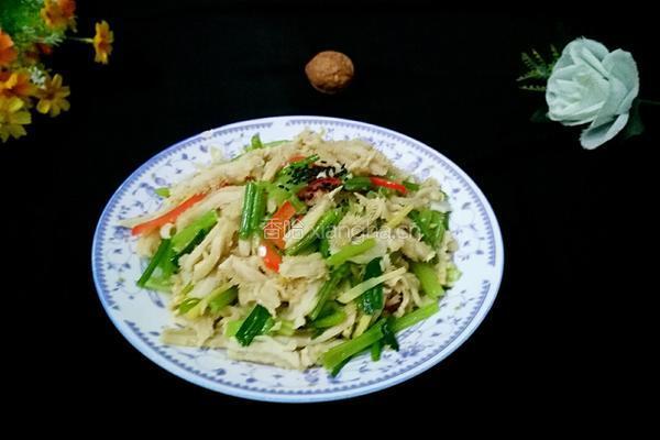 芹菜炒牛肚的做法图解10