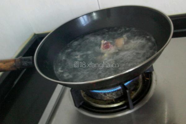 酱油爆炒熟羊肉的做法图解1