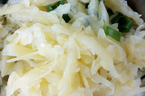 土豆饼的做法图解1