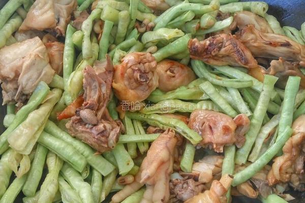 豆角煨鸡的做法图解6