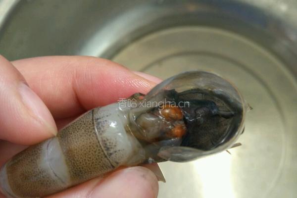 油爆虾的做法图解2