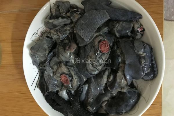 乌鸡汤的做法图解1