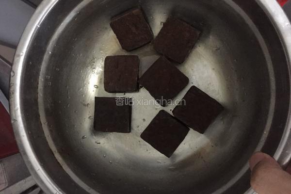 芹菜香干炒肉的做法图解5