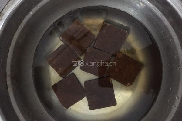芹菜香干炒肉的做法图解6