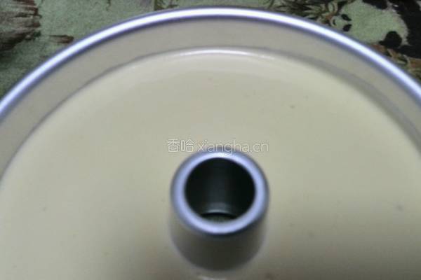 中空戚风蛋糕8寸加厚的做法图解23
