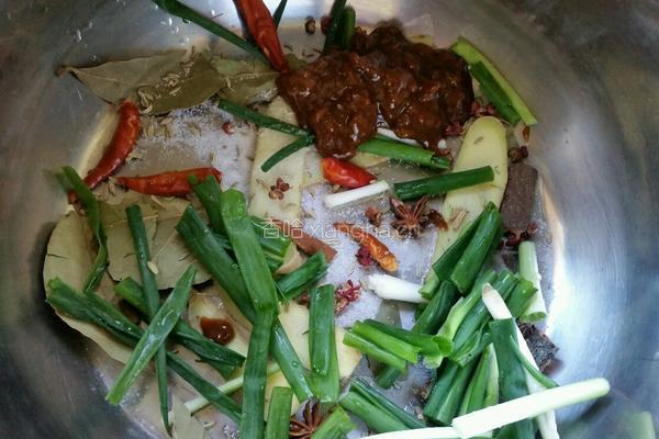 酱牛肉的做法图解1