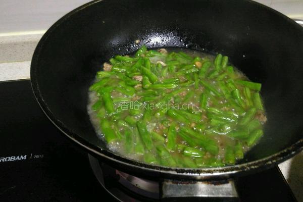 肉糜炒四季豆的做法图解6