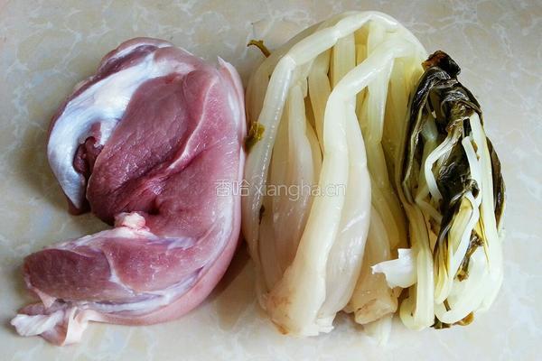 雪菜炒肉丝的做法图解1