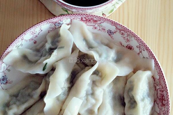 虾仁韭菜肉三鲜饺子的做法图解14