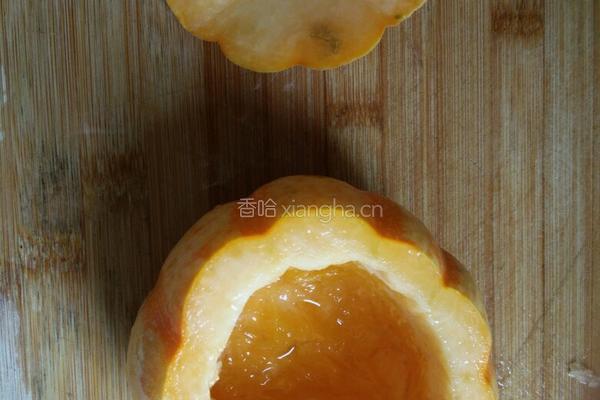 南瓜甜品盅的做法图解2