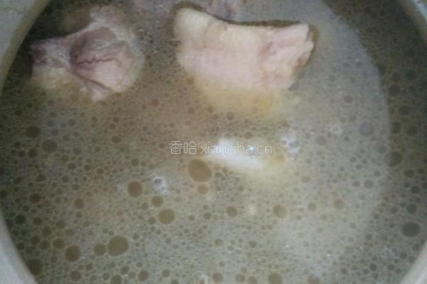 老母鸡香菇砂锅煲的做法图解2
