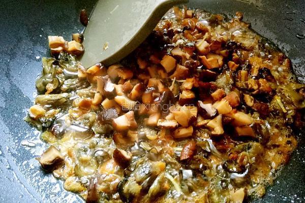 紫菜炒饭的做法图解5