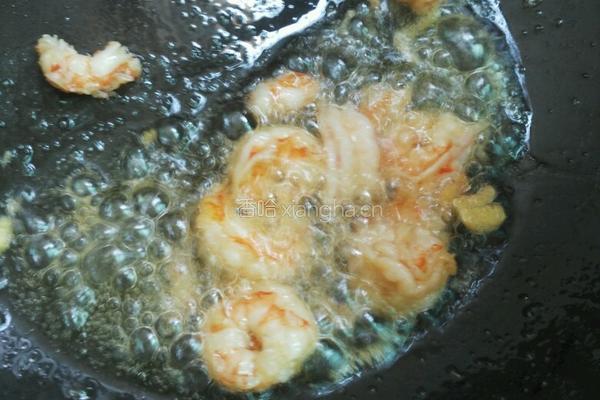 虾仁辣椒炒饭的做法图解4