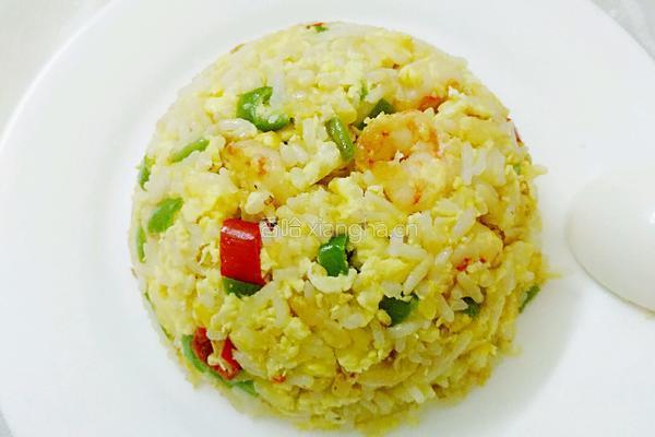 虾仁辣椒炒饭的做法图解10