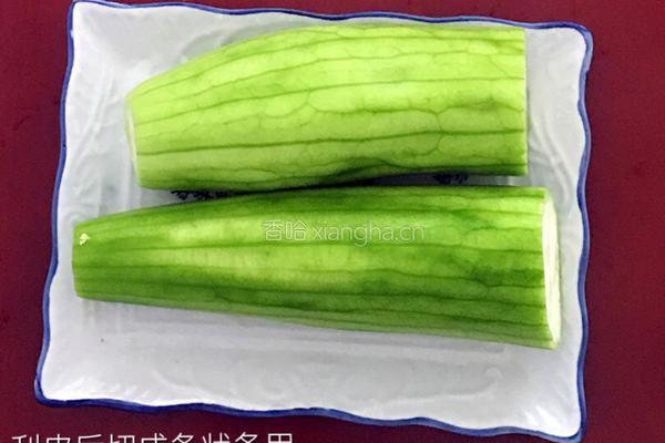 《红烧丝瓜土豆》的做法图解3