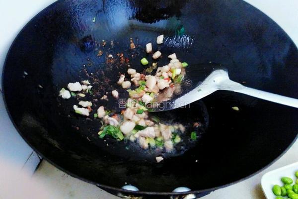 肉炒毛豆粒的做法图解3