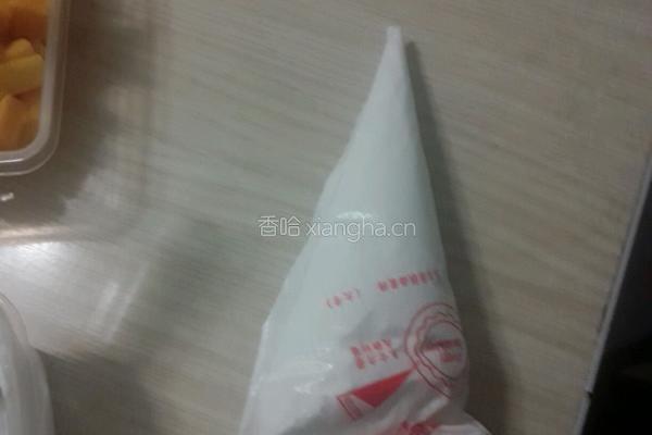 芒果提拉千层便当的做法图解1