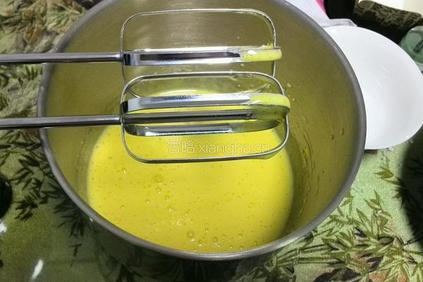 北海道戚风蛋糕20个方形杯的做法图解7
