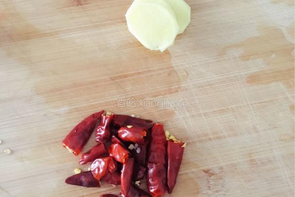 香辣毛豆的做法图解2
