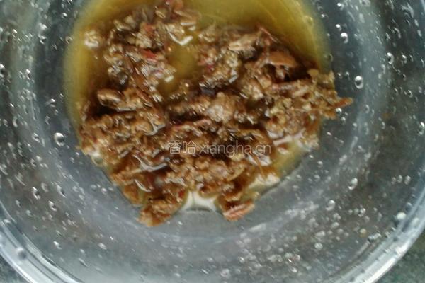沙蟹汁炒豆角的做法图解2