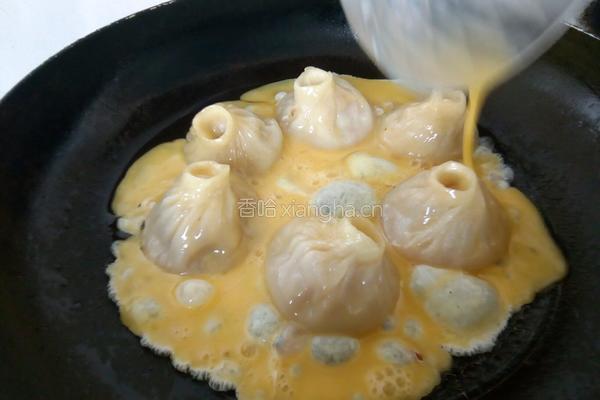 蛋煎小笼包的做法图解4