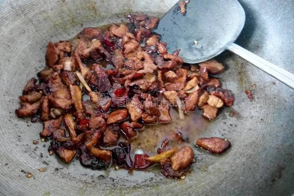 干缸豆烧肉的做法图解9