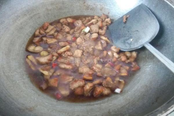 干缸豆烧肉的做法图解8