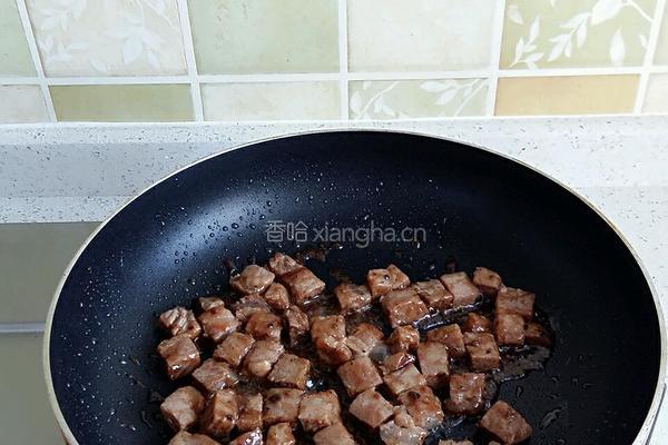 牛肉意面的做法图解3