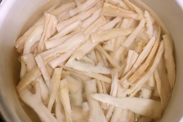 笋子芋儿鸡(烧鸡公)的做法图解10