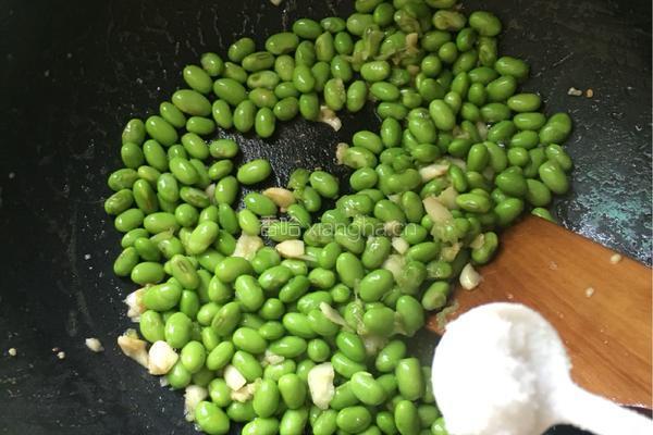 青椒毛豆的做法图解8