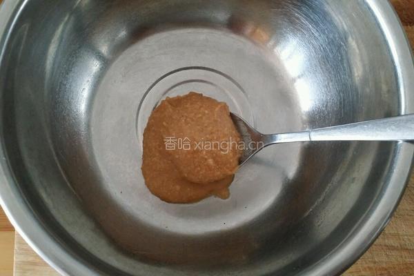 花生酱拌面的做法图解1