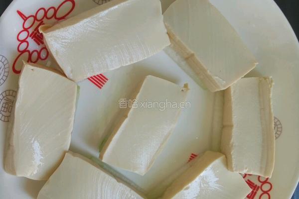 皮蛋豆腐创新版的做法图解3
