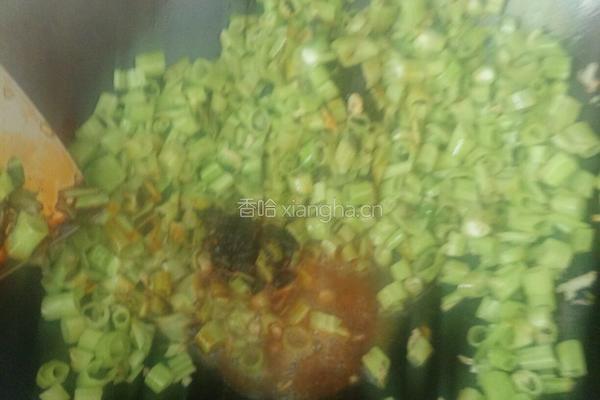 爆炒空心菜梗的做法图解5