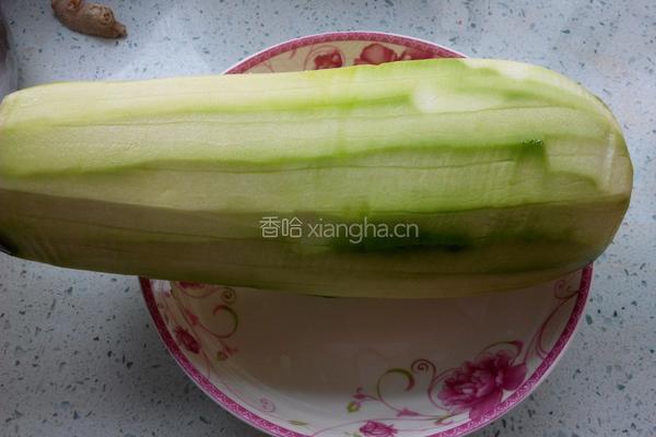 西葫芦鸡蛋包子的做法图解1