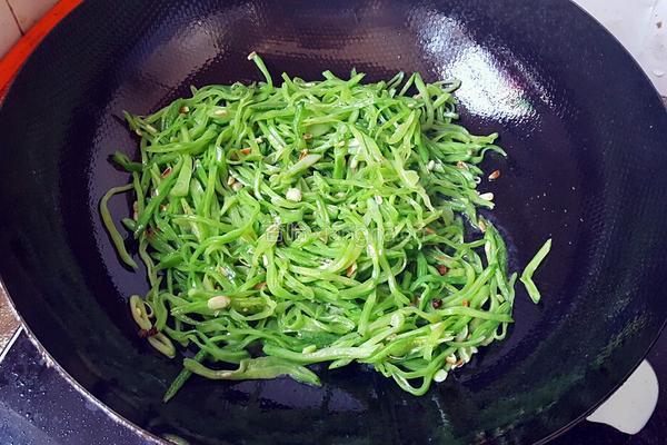 清炒扁豆丝的做法图解6