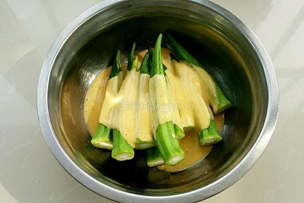 椒盐炸秋葵的做法图解5