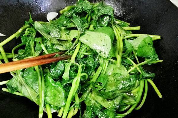 清炒红薯叶的做法图解8