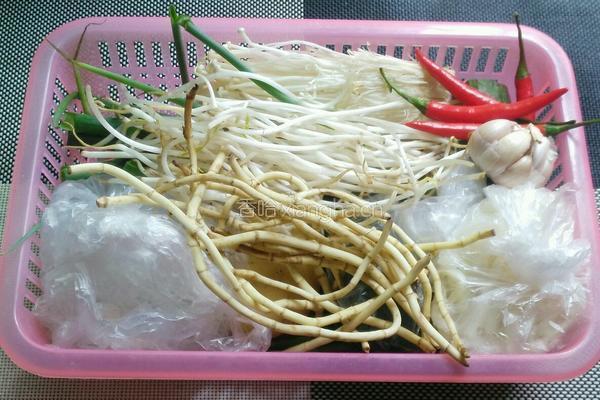 凉拌大杂烩的做法图解1