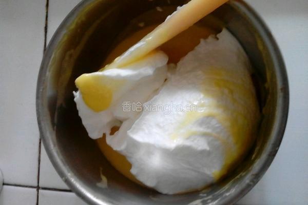 八寸戚风蛋糕的做法图解8