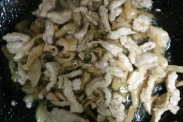 肉丝榨菜蛋花汤的做法图解3