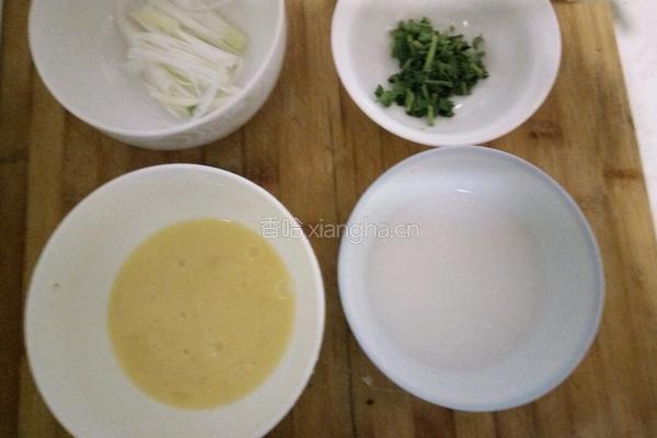 肉丝榨菜蛋花汤的做法图解4