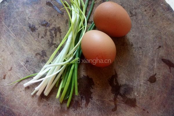 葱花蛋煎饼的做法图解1