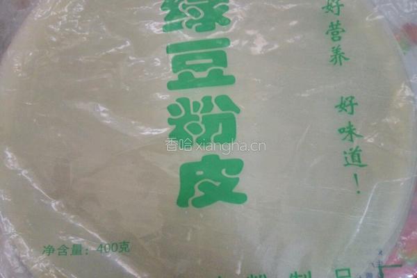 大葱炒粉皮的做法图解1