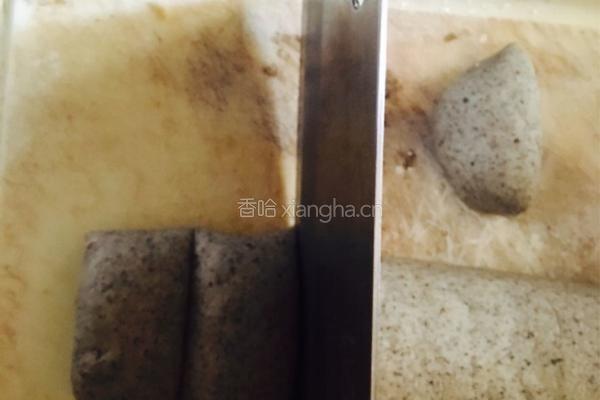 黑芝麻牛奶馒头的做法图解8